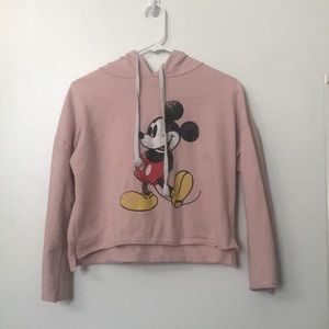 Sweater/ hoodies- long sleeves